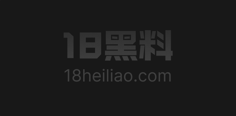 足控男友托着女友白丝脚 从脚心一路磨到脚趾 两只脚把肉棒包住套弄 最后还顶在趾缝里不放 - 图1